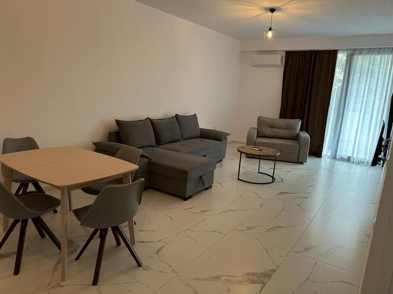 Sunrose Residences Sarande Exterior photo